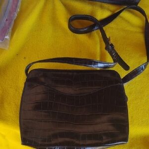 Loather Co by Liz Claiborne Elegant Black Crocodile Pattern Shoulder Bag